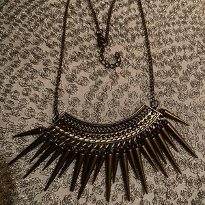 Elegant nice woman spike drip chain